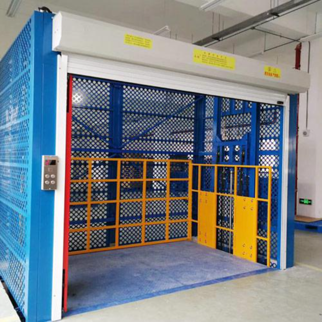 永城导轨式升降货梯